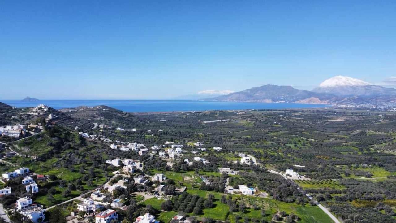 Xenonas Daire Kamilari Dış mekan fotoğraf
