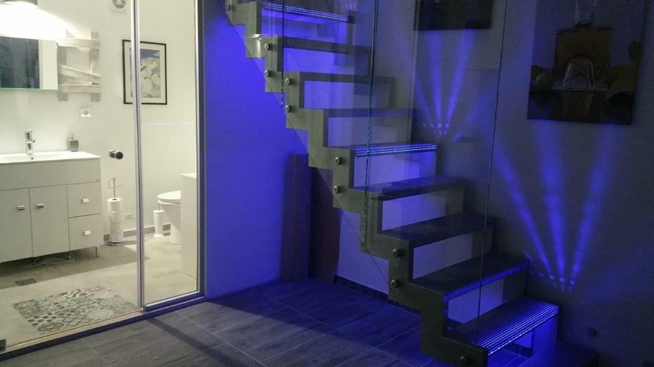 Xenonas Daire Kamilari Dış mekan fotoğraf
